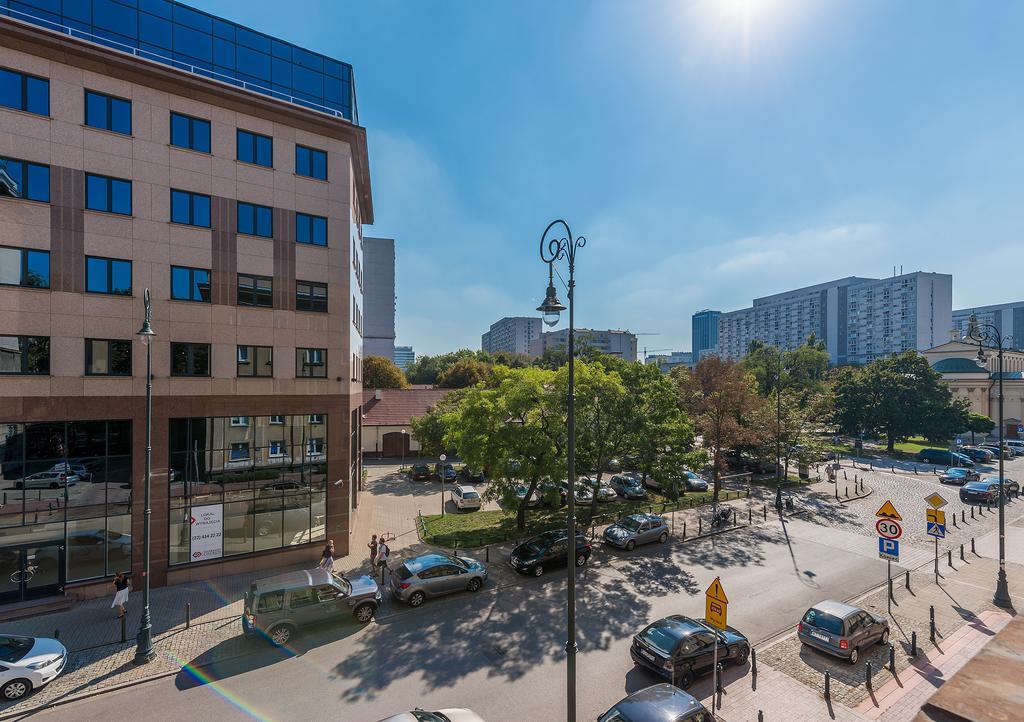 Plac Bankowy Serviced Apartments Varsovia Exterior foto