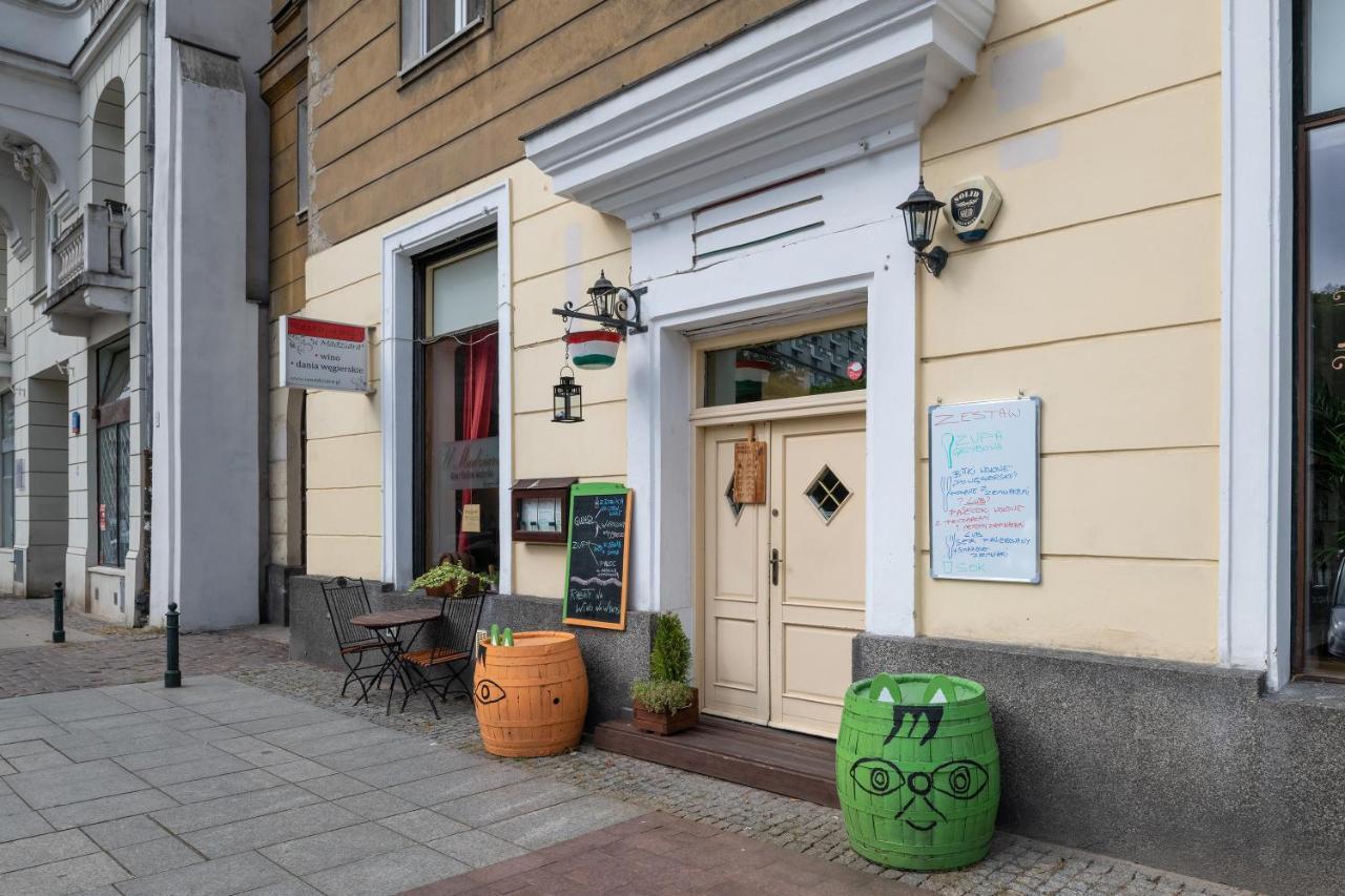 Plac Bankowy Serviced Apartments Varsovia Exterior foto